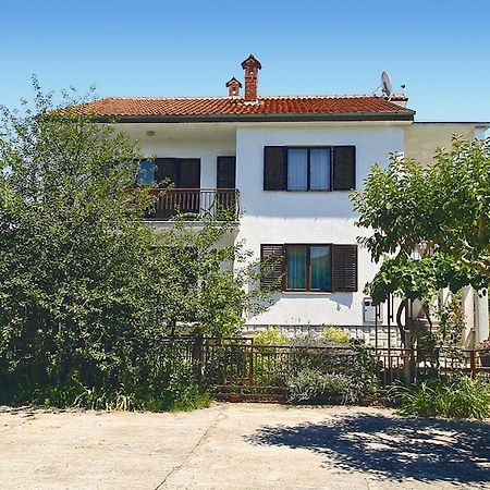 Gorgeous Apartment In Umag With Wifi Esterno foto
