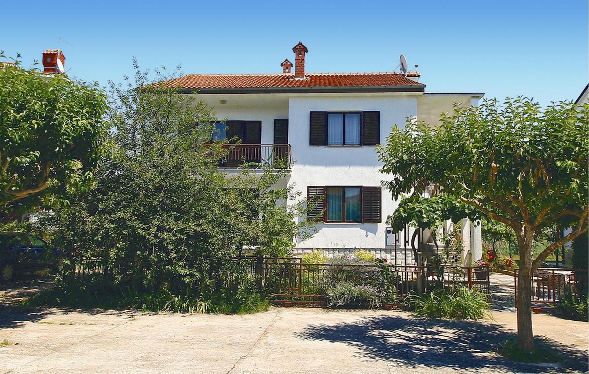 Gorgeous Apartment In Umag With Wifi Esterno foto